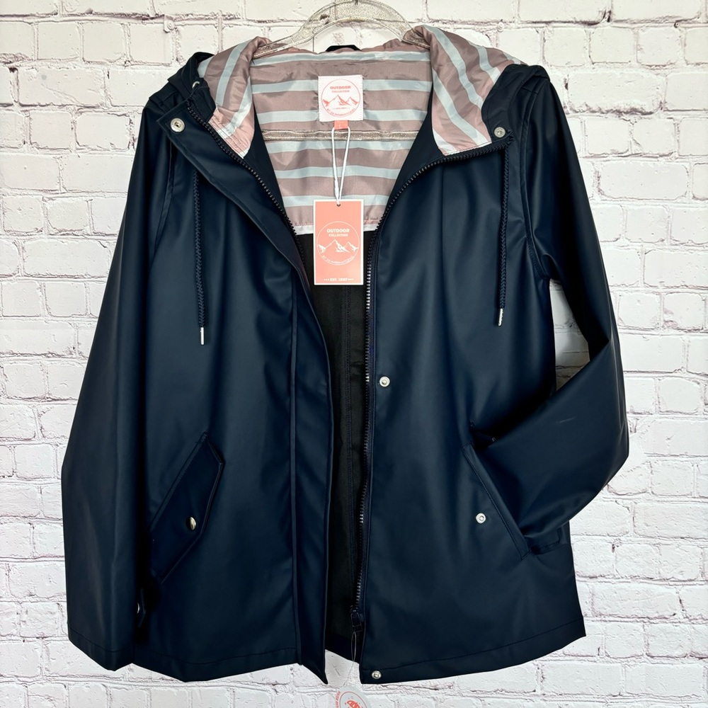26 INTERNATIONAL Outdoor Collection Navy Rain Jacket--NWT--L